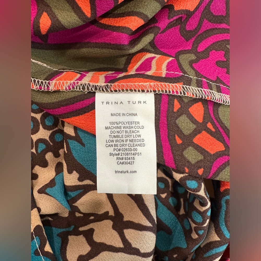 Trina Turk
Laurynn Printed Surplice Top - Picture 4 of 10